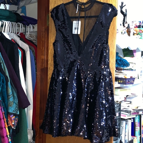 FREE PEOPLE Dance Til Dawn Black SEQUIN DRESS! ๐คฉ - Picture 5 of 8